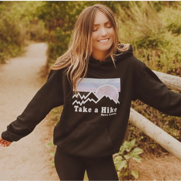 Take A Hike sweatshirt size Medium SaveLands - Picture 2 of 4